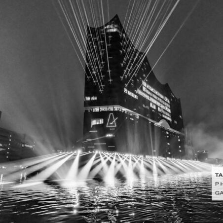 Die Eröffnung der ELBPHILHARMONIE