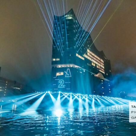 Die Eröffnung der ELBPHILHARMONIE