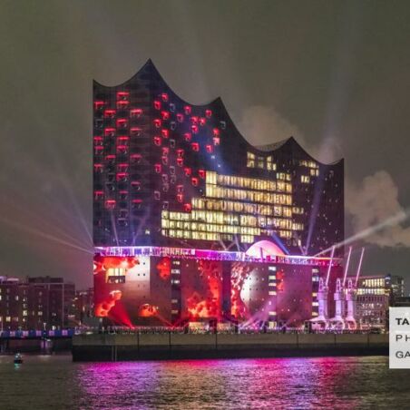 Die Eröffnung der ELBPHILHARMONIE