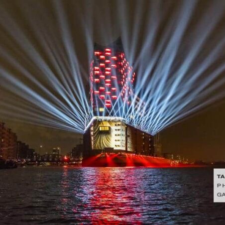 Die Eröffnung der ELBPHILHARMONIE